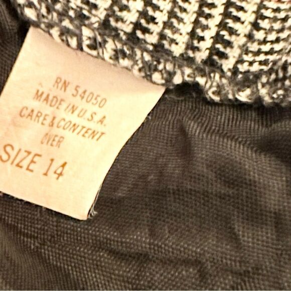 Grey plaid vintage skirt - Picture 5 of 5